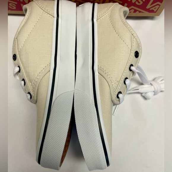 Vans Shoes Atwood Low Top Lace Up Unisex 13 Woven
Turtledove - Picture 4 of 14